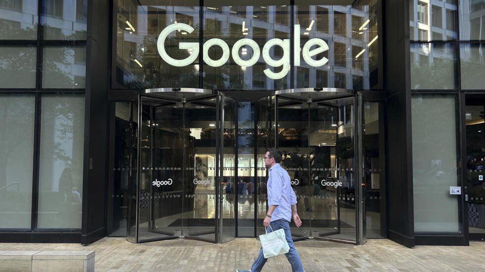 Tax and Multibillion-Euro Fine for Apple and Google