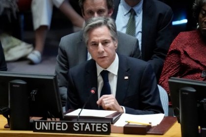 US Secretary of State helps Russia in bypassing sanctions on Iran