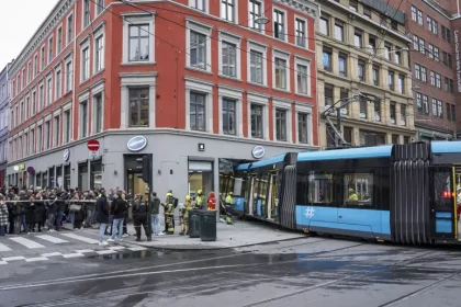 Tram Derailment in Oslo Injures 4 People