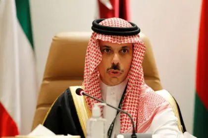 Phone Conversation Between Foreign Ministers of Saudi Arabia and Syria on Regional Developments