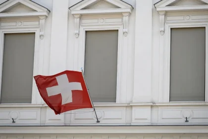 Switzerland Demands Tehran's Response Regarding the Death of Its Citizen in Iran