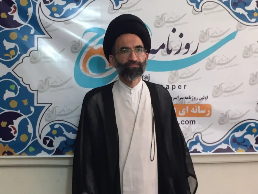 The Imam of Kashan Gave a 6-Hour Lecture on Hijab in Abyaneh and Fin Garden