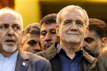 Pezeshkian Also Withdrew Support from Zarif