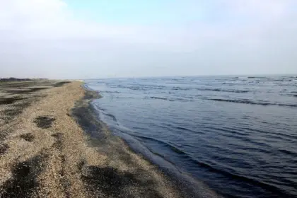 Caspian Sea Water Retreat Has Troubled the Movement of Large Ships