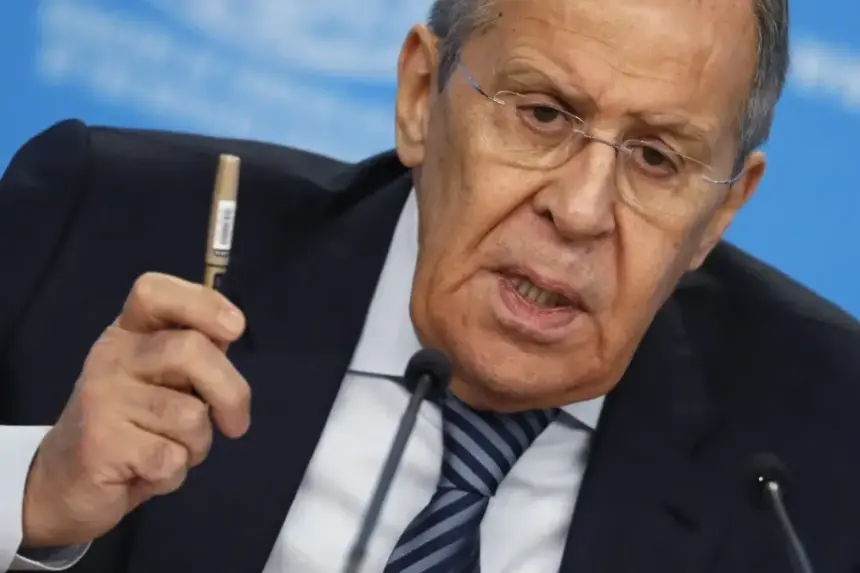 Lavrov: Visas Between Iran and Russia Will Be Abolished
