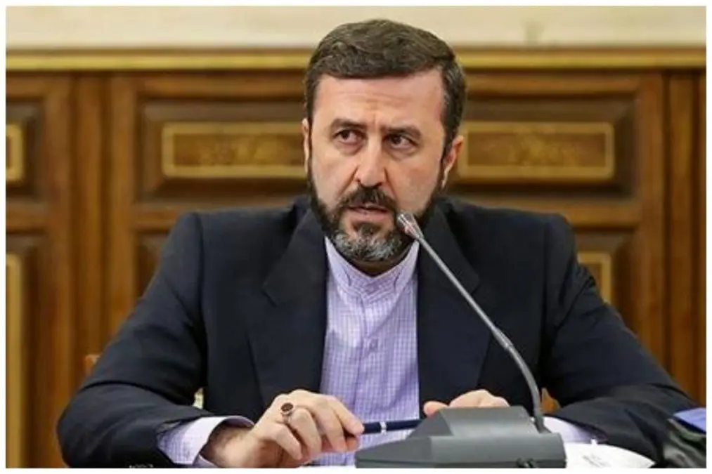 Kazem Gharibabadi Reacted to the Golden Pen Incident on the Sidelines of Iran-U.S. Negotiations