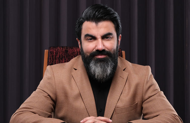 The Head of Tehran's Computer Technologists Union Says the Government Treats IT Decisions Like It's Sausage and Cold Cuts