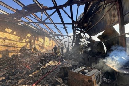 Fire at Motorcycle Factory in Mashhad Contained Without Casualties