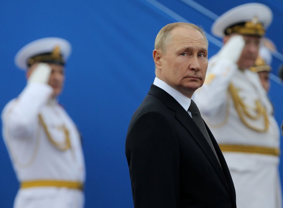 Migrantani, the Spokesperson for Putin's Government, Travels to Iran