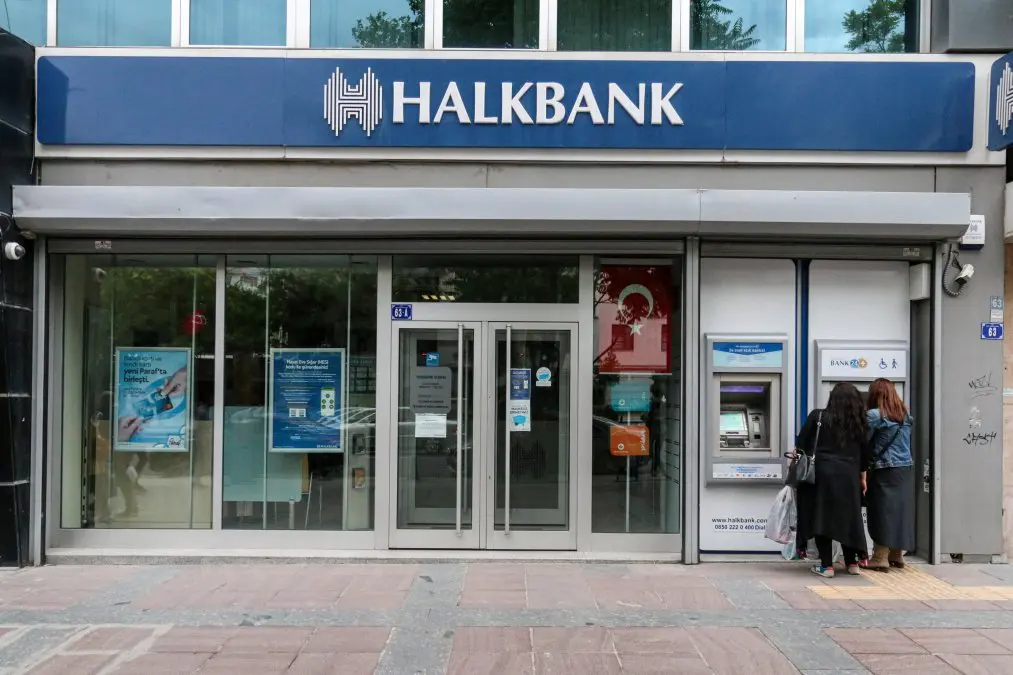 Turkey's Halkbank Again Asks the US to Reconsider Iran Sanctions