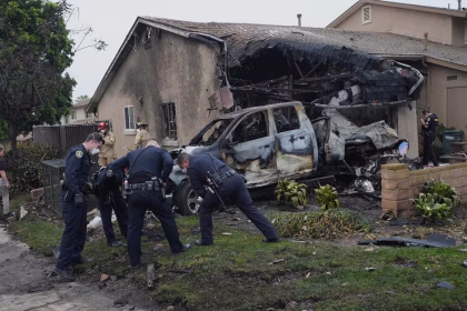 Jet Crash in Residential Area in America Leads to Cars and Homes Catching Fire