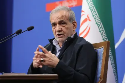 Offices Without Solar Panels Won't Have Electricity in Summer, Says Pezeshkian