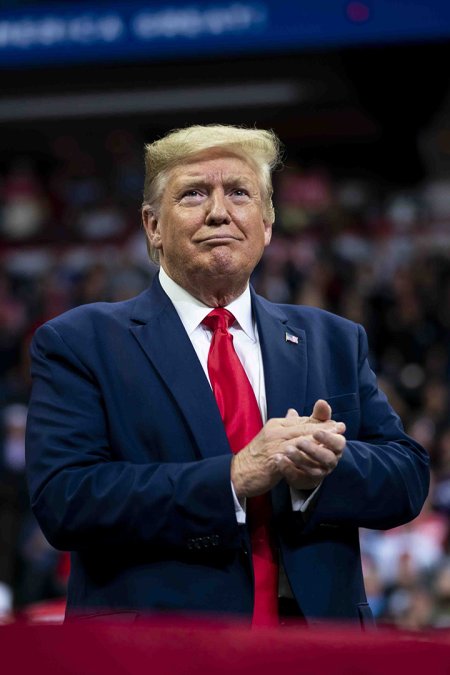 Trump: Any country that buys Iranian oil cannot trade with the USA