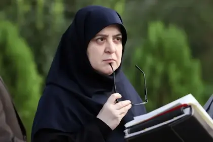 Government Spokesperson: I Can't Talk, It's Too Hot Here