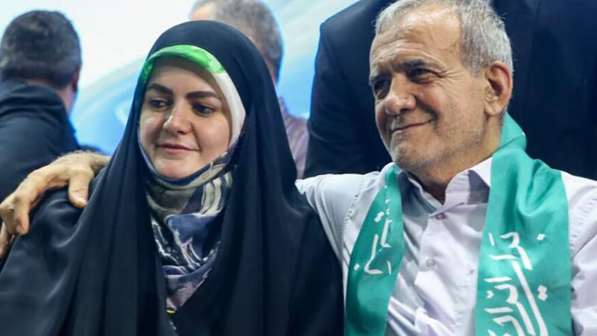 The President's Daughter's Medical Advisor Symbolically Attends Government Trips