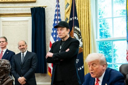 Trump: I am disappointed in Elon Musk