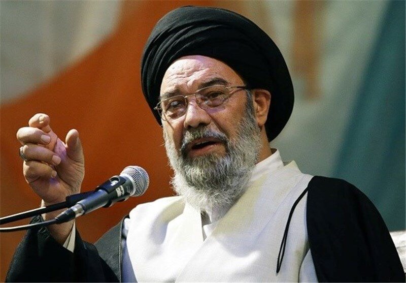 Imam Juma of Isfahan: America Will Suffer a Major Defeat by Attacking Iran