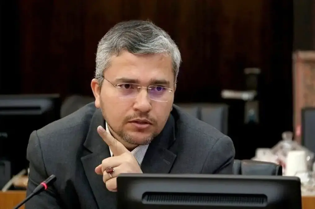 Rezai, the spokesperson for the National Security Commission, announced that we signed a contract with Russia to build eight nuclear power plants