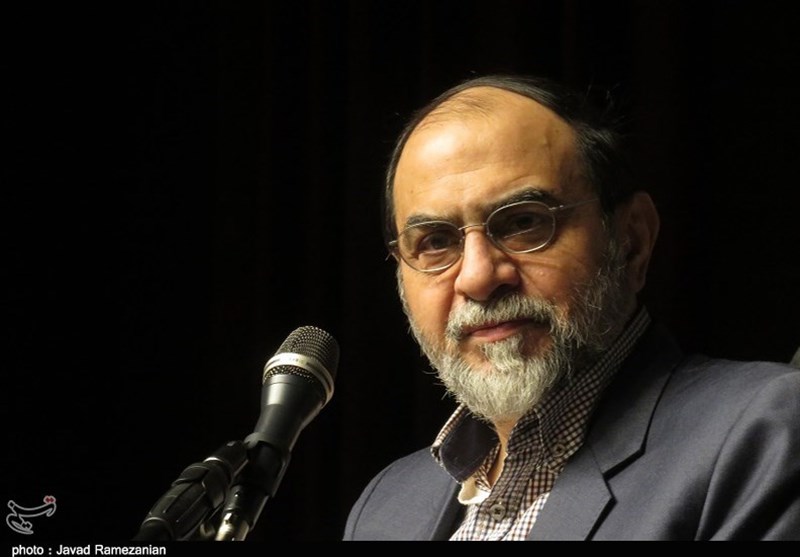 Rahimpour Azghadi, Member of the Supreme Council of the Cultural Revolution: Killing the Leader of the Islamic Republic of Iran Will Lead to Similar Operations on Five Continents