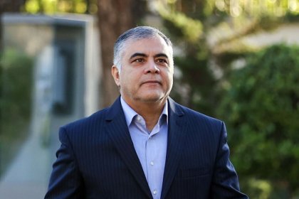Oil Minister: Oil Exports Continue as Before
