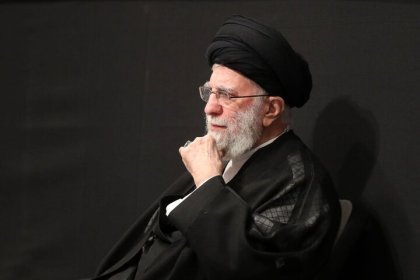 The Leader of the Islamic Republic: Military and Diplomatic Bodies Should Move Forward Strongly but with the Right Orientation