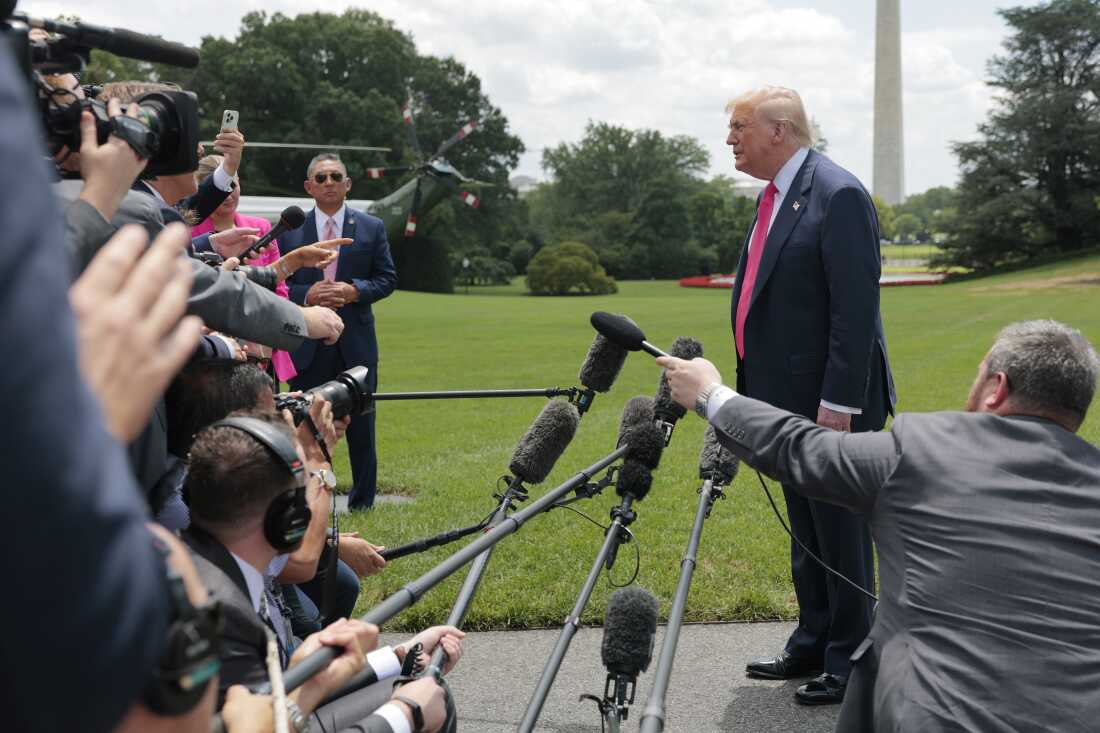 Trump: My Connection to the Jeffrey Epstein Case is a Lie