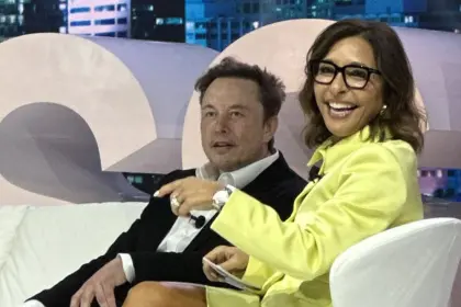 CEO of Social Network X Resigns from Position