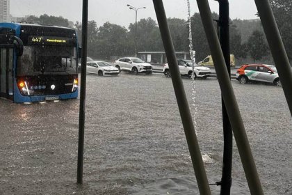 Heavy Rain in Moscow Surprises Residents