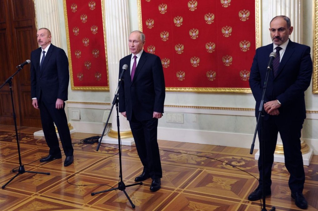 Caucasus Without Putin: Armenia and Azerbaijan's Shift Towards the West