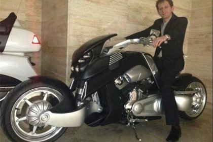 Babak Zanjani: The Rise in Dollar Price is Entirely the Central Bank's Doing