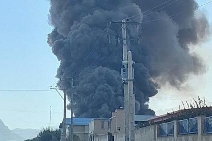 Industrial Town of Golpayegan Caught Fire
