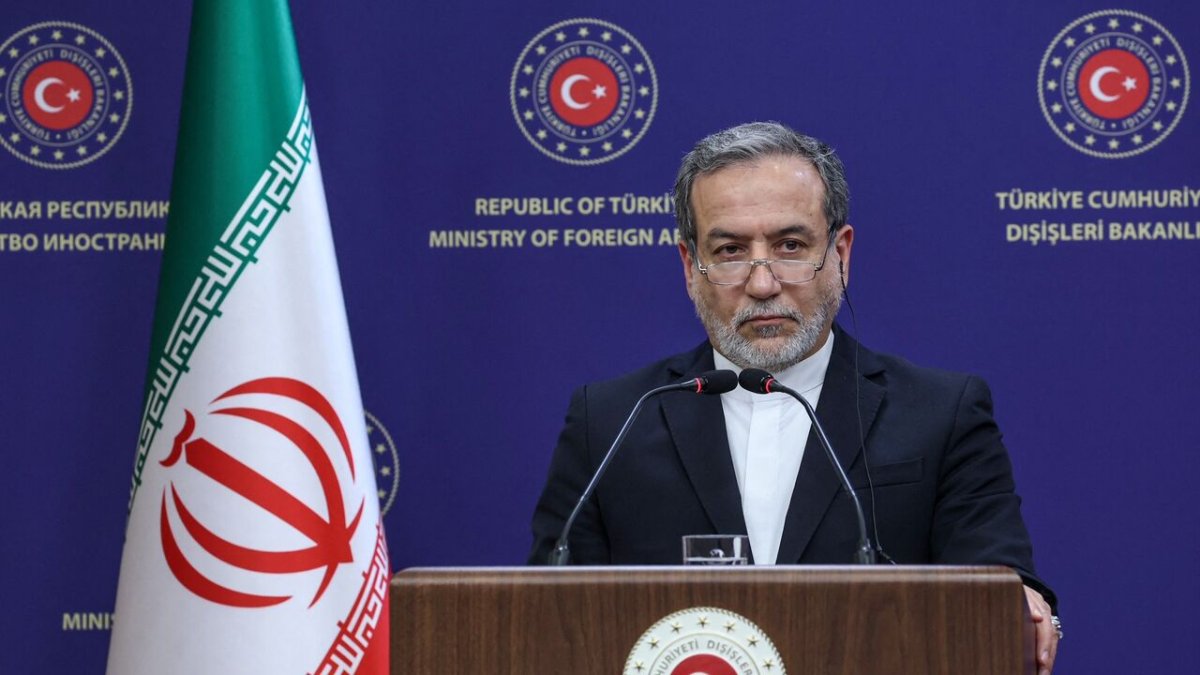 Iranian Foreign Minister: We Are Ready for Conditional Talks with the US
