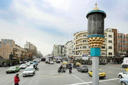 Installation of Red Alert Siren Speaker in San'at Square, Shahrak-e Gharb, Tehran