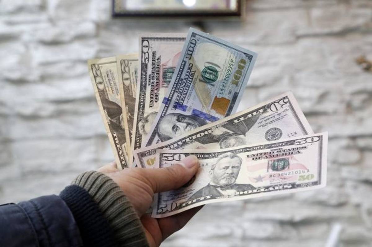 Iran Chamber of Commerce Snapback Raises Dollar to 165,000 Toman