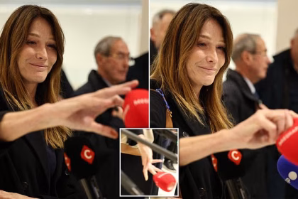 Throwing of Mediapart Microphone by Sarkozy's Wife After Sarkozy's Conviction