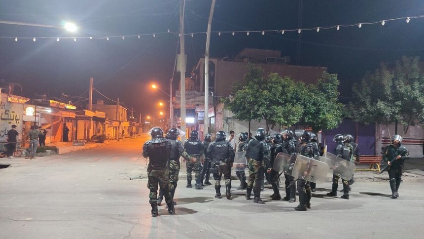 Widespread Presence of Security Forces in Tehran, Karaj, and Saqqez on the Anniversary of Mahsa Amini