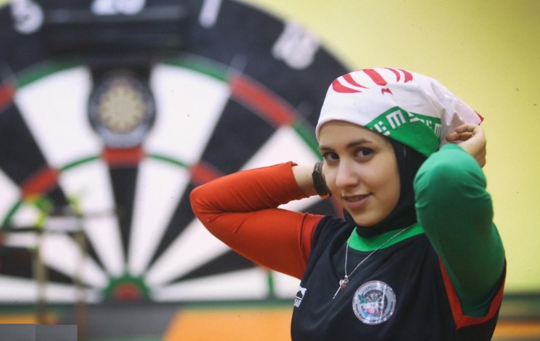 Mojgan Rahmani: I personally picked up the Iranian flag from the airport