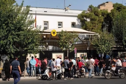 Protest Gathering of Visa Applicants in Front of the German Embassy in Tehran