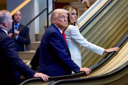 Trump and his wife left New York after the UN meeting