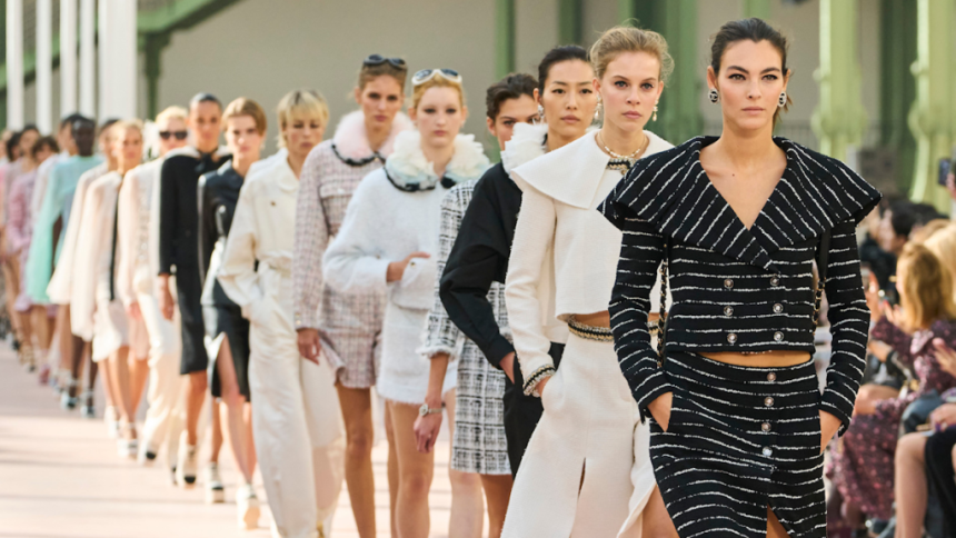 Paris Fashion Week 2025: A Manifestation of Creativity, Boldness, and Redefinition of Beauty