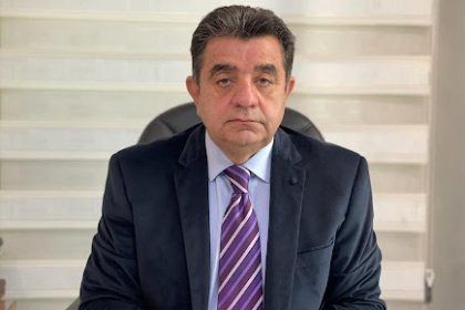 The Head of the Import Union: Internal Trigger Mechanisms Are Much More Important