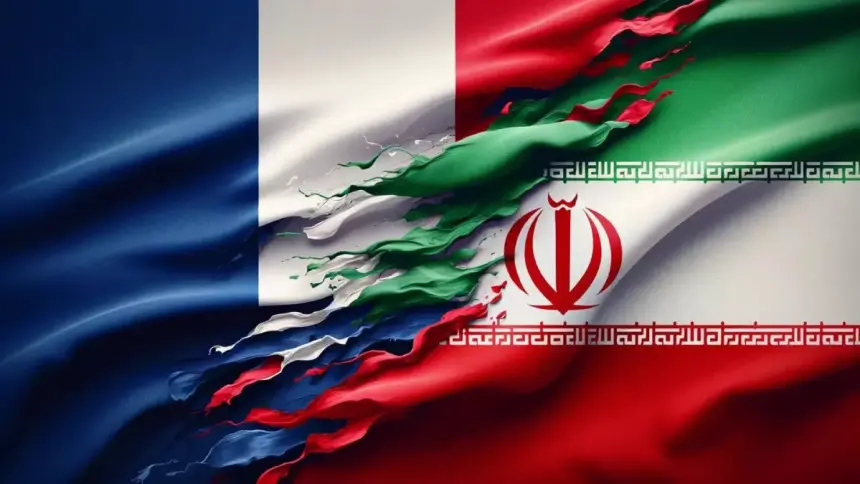 Iran and France Foreign Ministers Discuss Fate of Two French Citizens