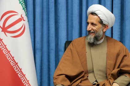 Leader's Representative in Qazvin: If We Purify Our Hearts, Rain Will Fall