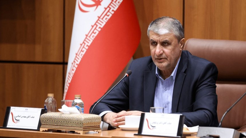 The Head of the Atomic Energy Organization of Iran and Russia Signed a Contract to Construct Eight Nuclear Power Plants