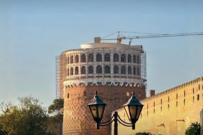 The World Heritage Registration of the Zand Complex Has Been Halted for Over a Decade Due to the Aseman Hotel Violation