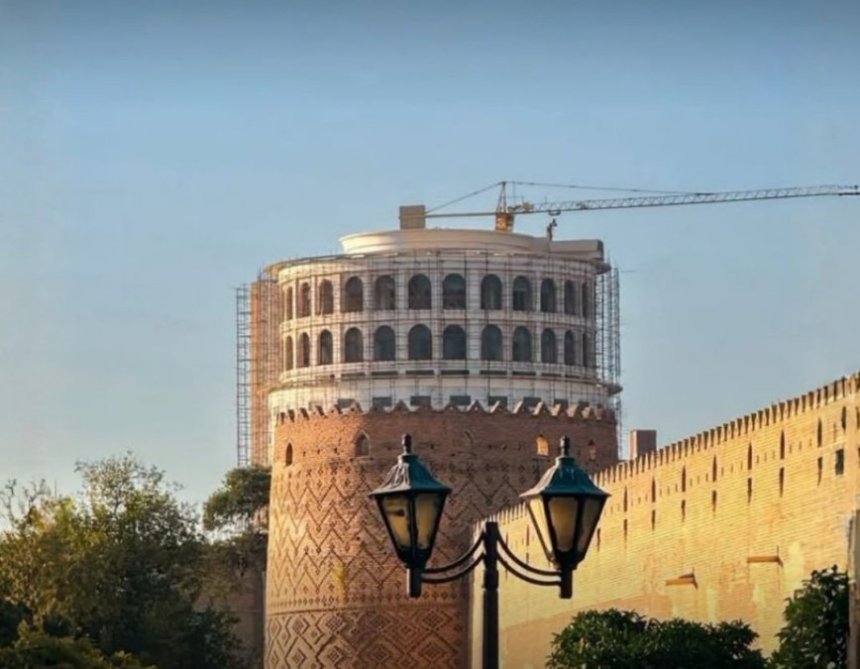 The World Heritage Registration of the Zand Complex Has Been Halted for Over a Decade Due to the Aseman Hotel Violation