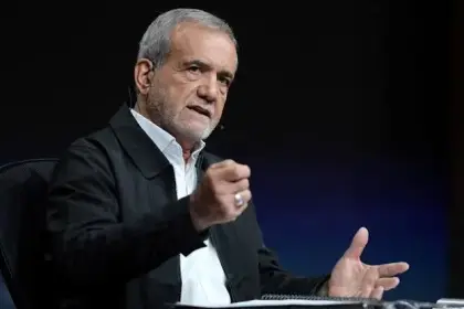 Masoud Pezeshkian: In Surveys, People Are Dissatisfied with the Government