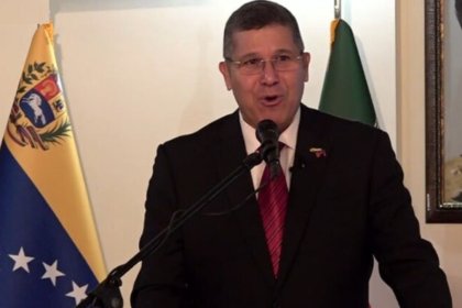Venezuelan Ambassador in Tehran: CIA Has Drafted a Scenario to Overthrow Venezuela