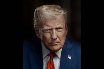 Tucker Carlson: Trump Might Declare War on Venezuela Tonight