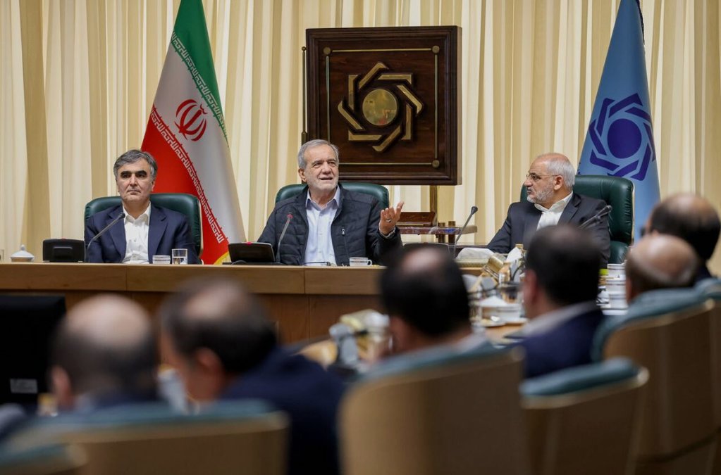 Exclusive News: Irangate - The Struggle Over Farzin's Stay or Departure in the Government Continues